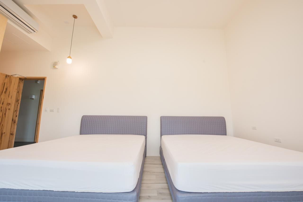 Here Homestay Zhongpu エクステリア 写真